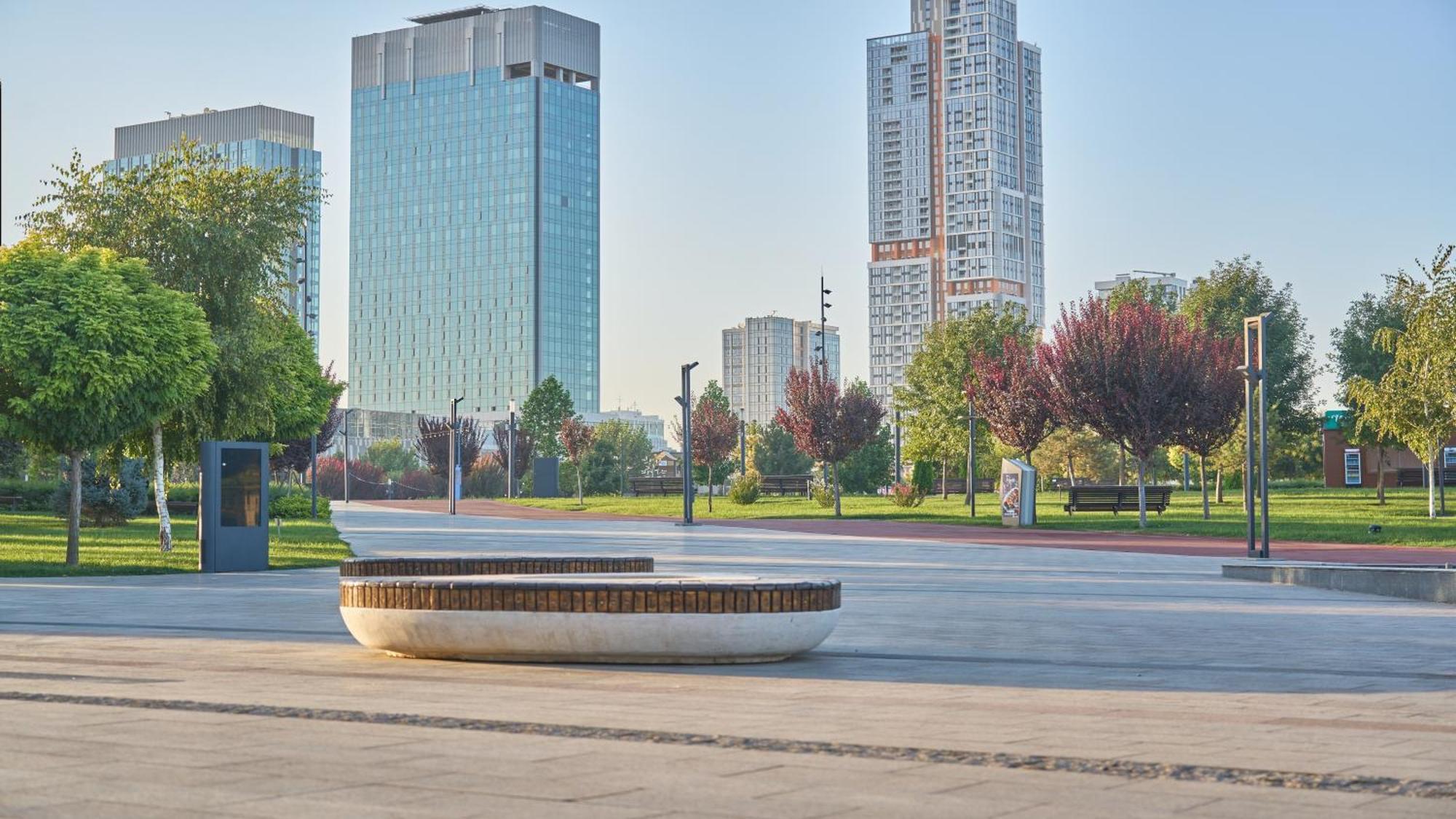 Holiday Inn Tashkent City By Ihg Εξωτερικό φωτογραφία