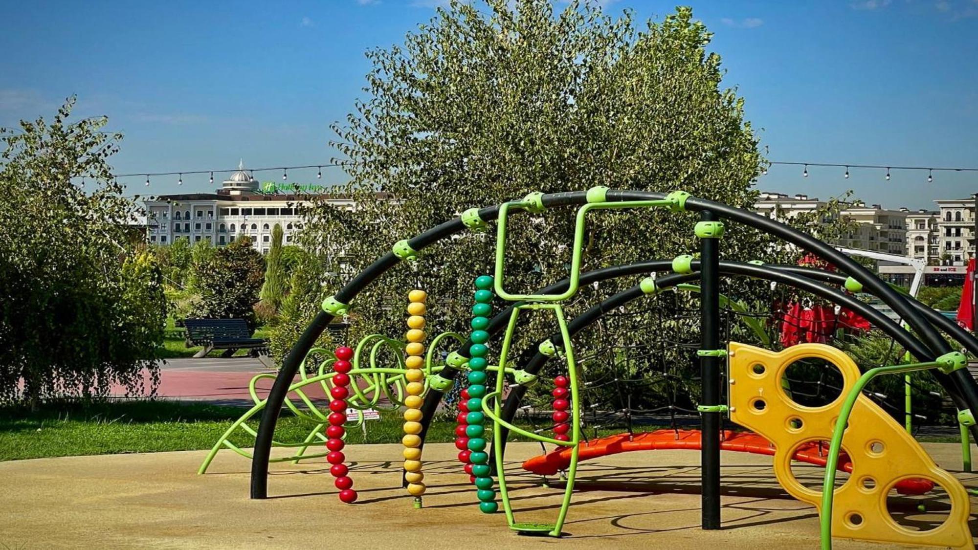 Holiday Inn Tashkent City By Ihg Εξωτερικό φωτογραφία