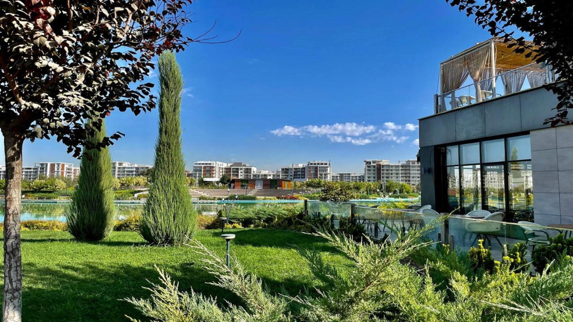 Holiday Inn Tashkent City By Ihg Εξωτερικό φωτογραφία